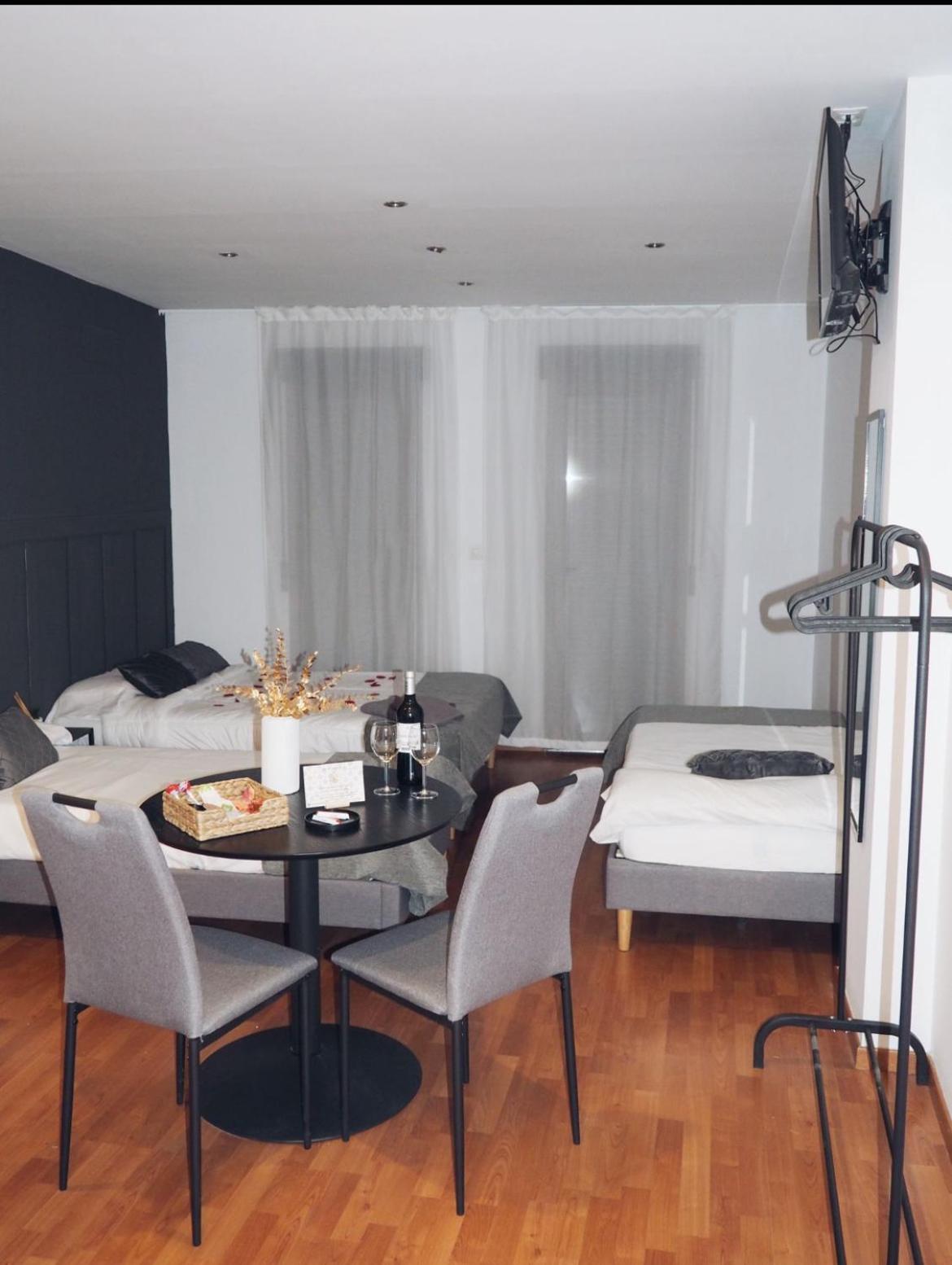 Lm Apartamentos Puentezuelas Granada Esterno foto
